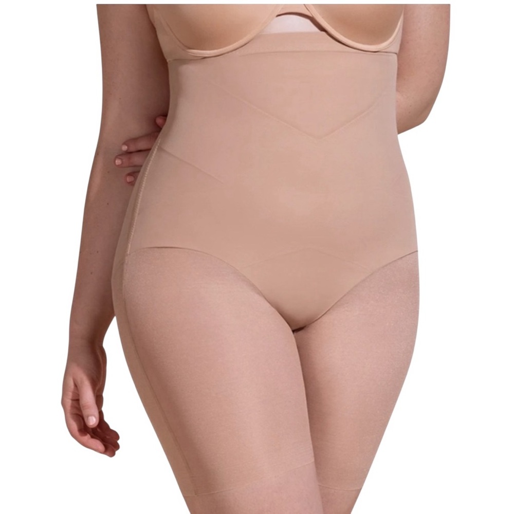 Honeylove sculptwear super power shorts